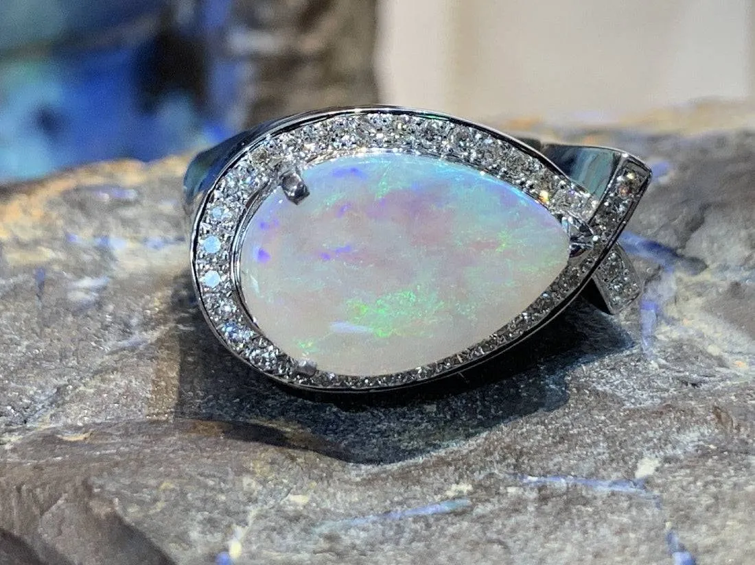 18kt White Gold Opal and Diamond ring