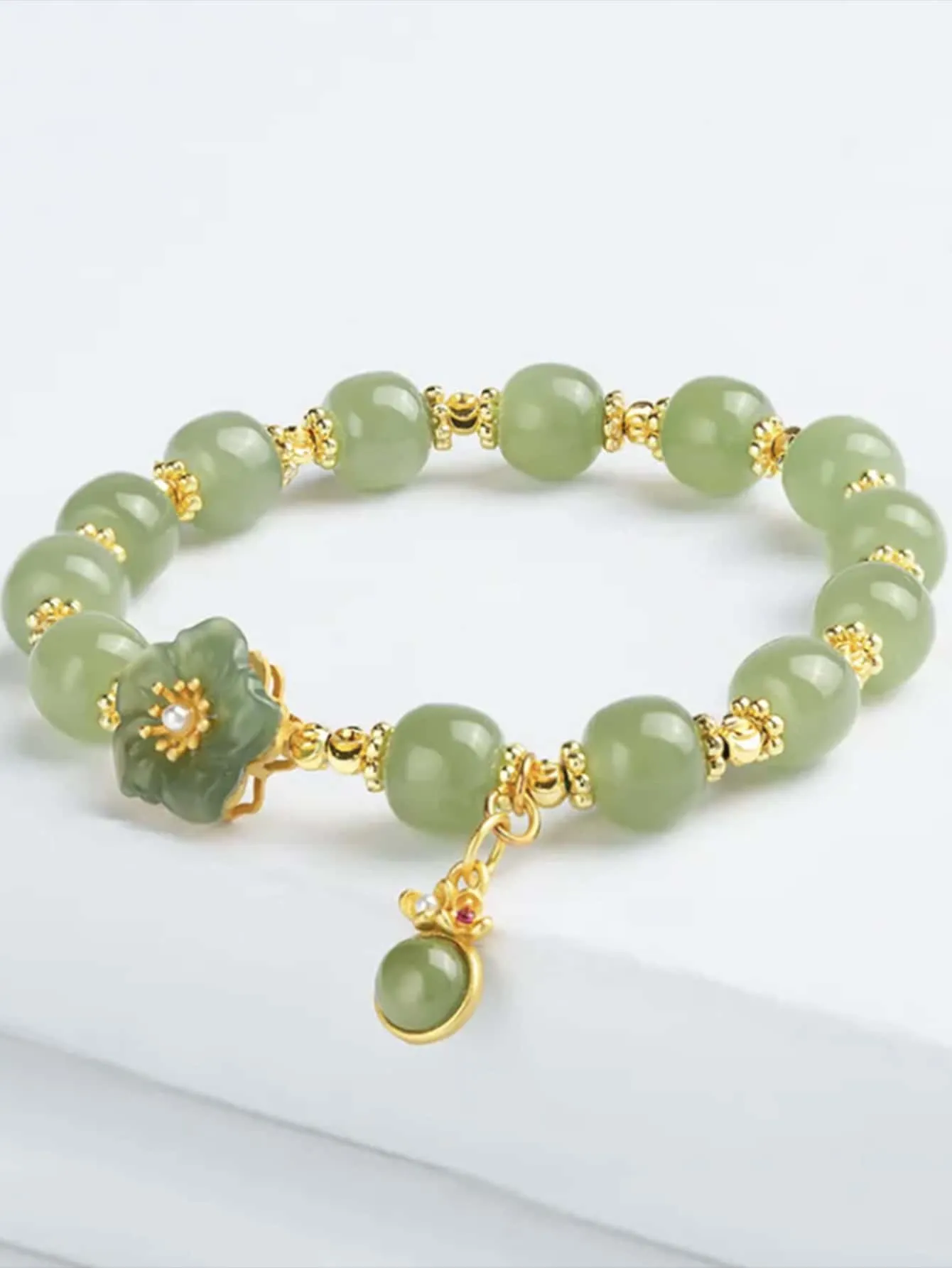 1pc Exquisite Floral Faux Jade Beaded Bracelet With Small Pendant