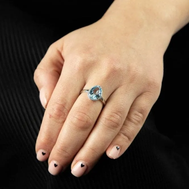 9ct White Gold Irregular Shaped Blue Topaz Diamond Ring GR597T