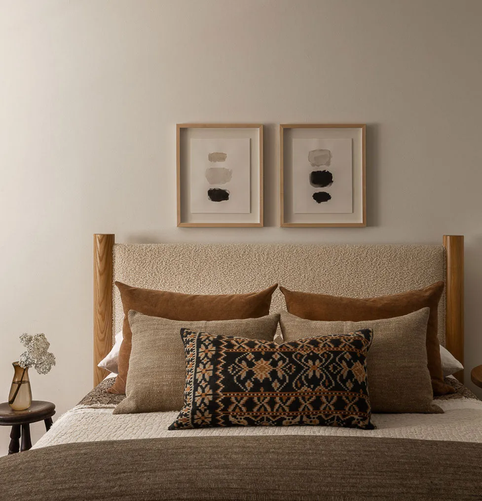 Amber Bed