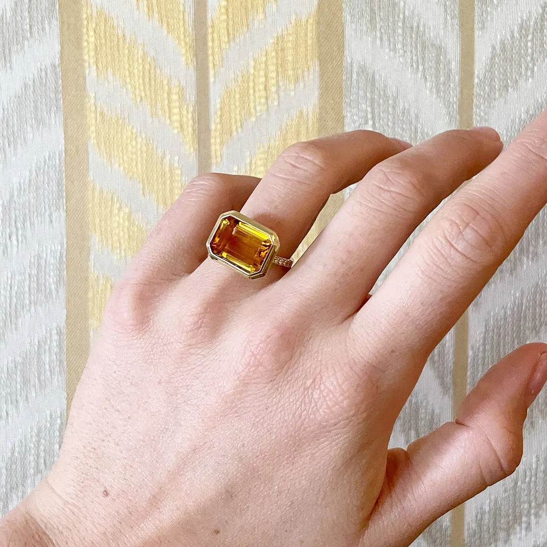 Emerald Cut Citrine & Pavé Diamond 18K Gold Ring