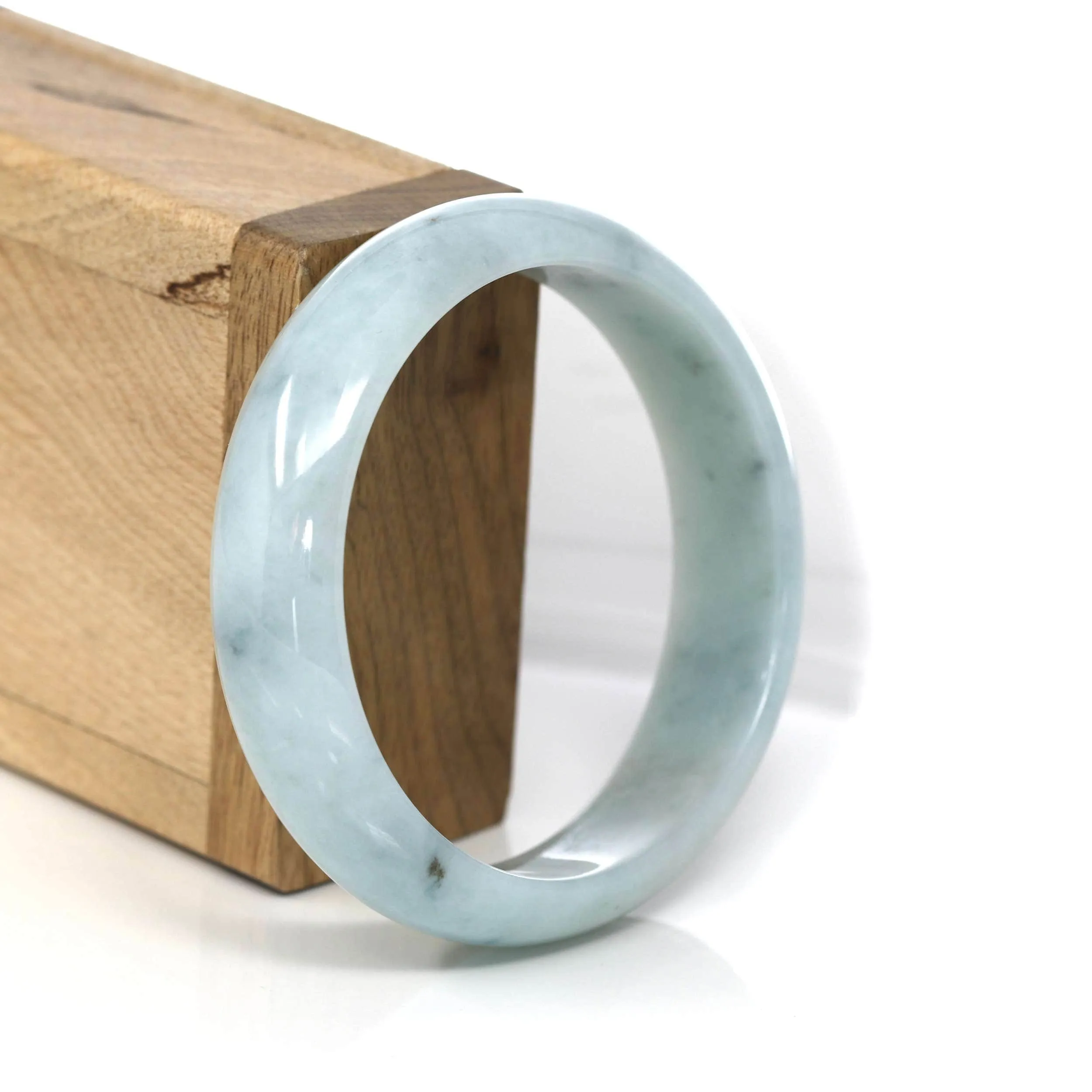 Genuine Burmese Green Jadeite Jade Bangle Bracelet (59.08 mm) #555