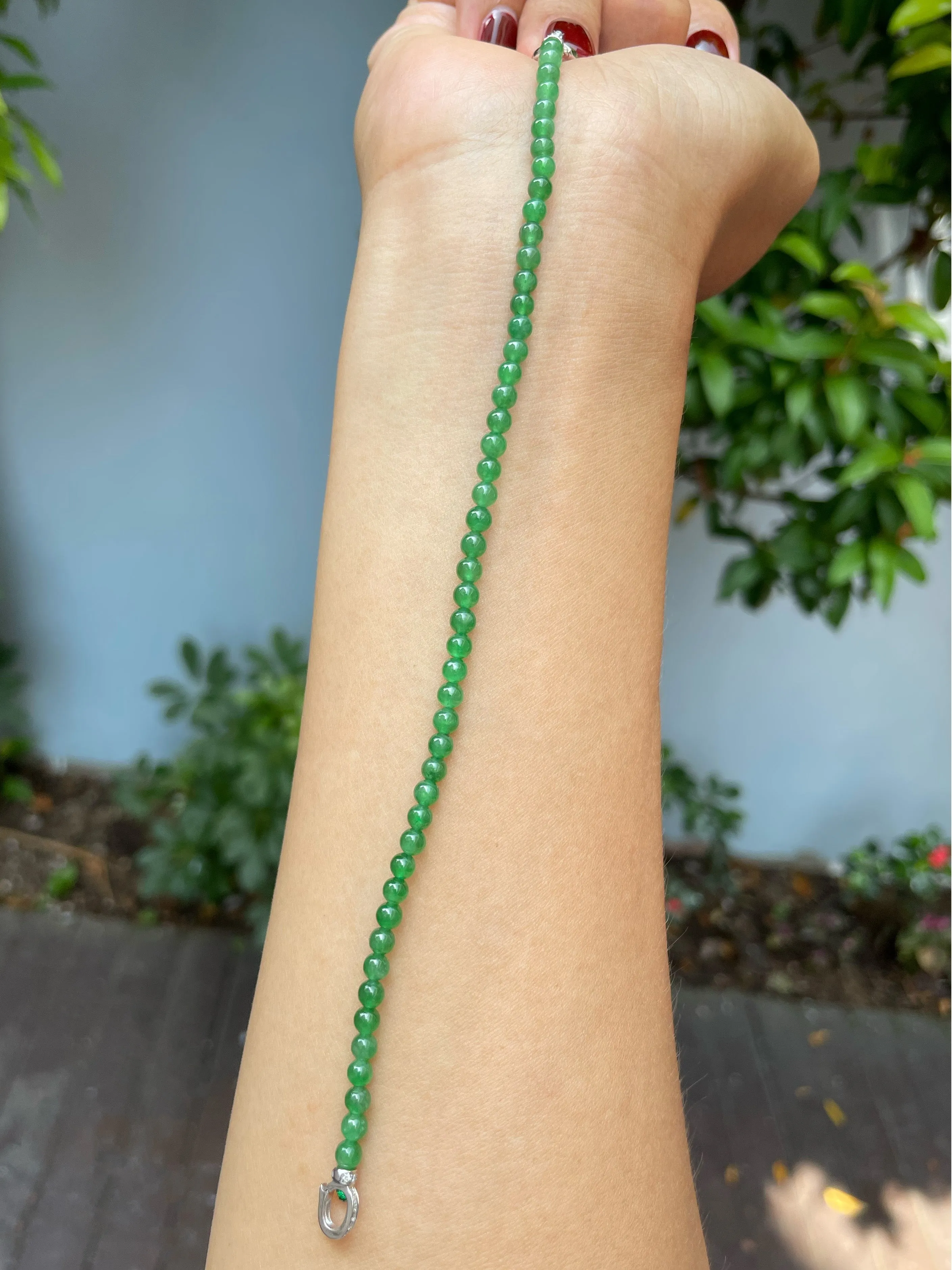 Green Jade Bracelet - Round Beads (NJBA138)