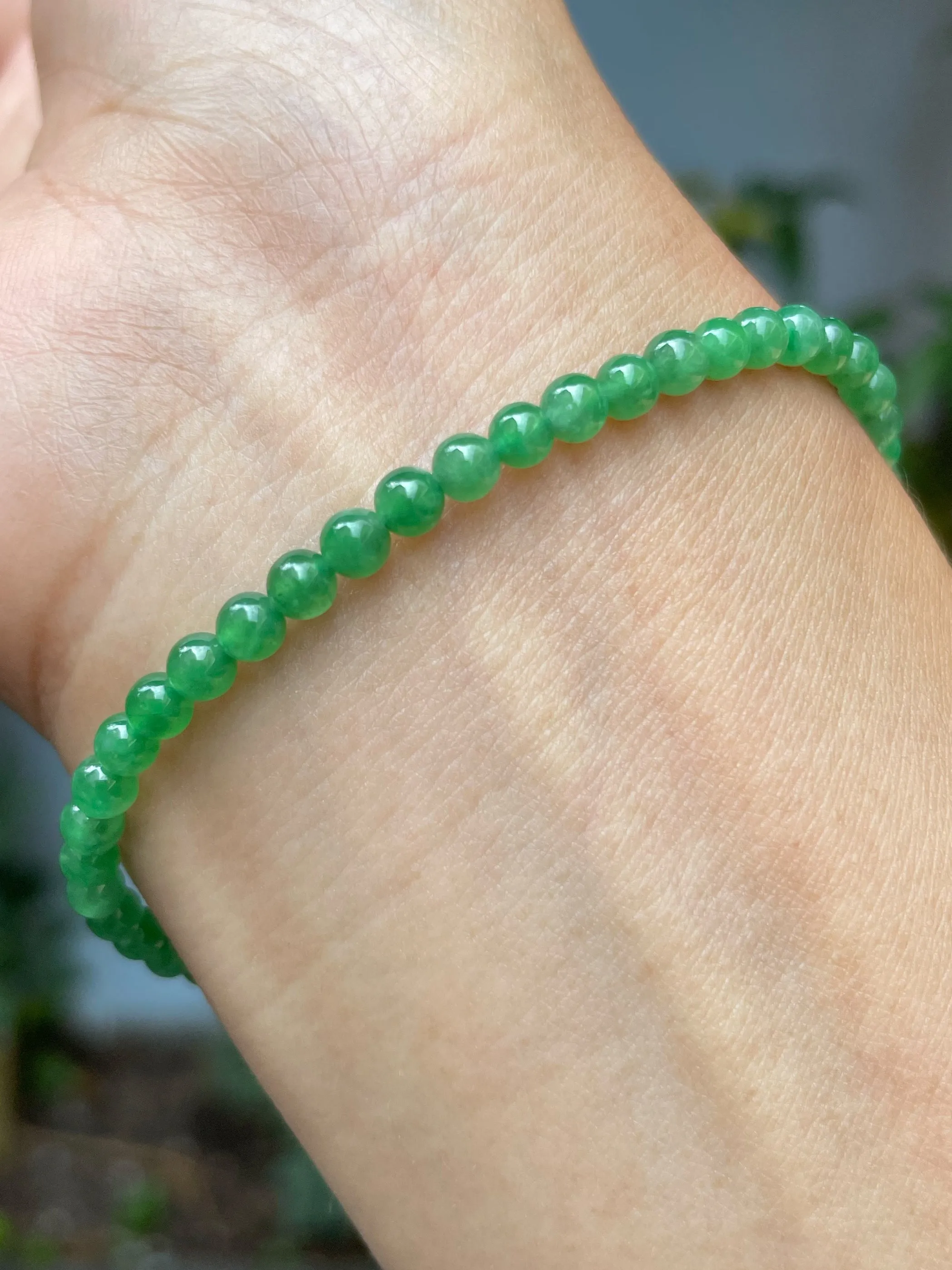 Green Jade Bracelet - Round Beads (NJBA138)