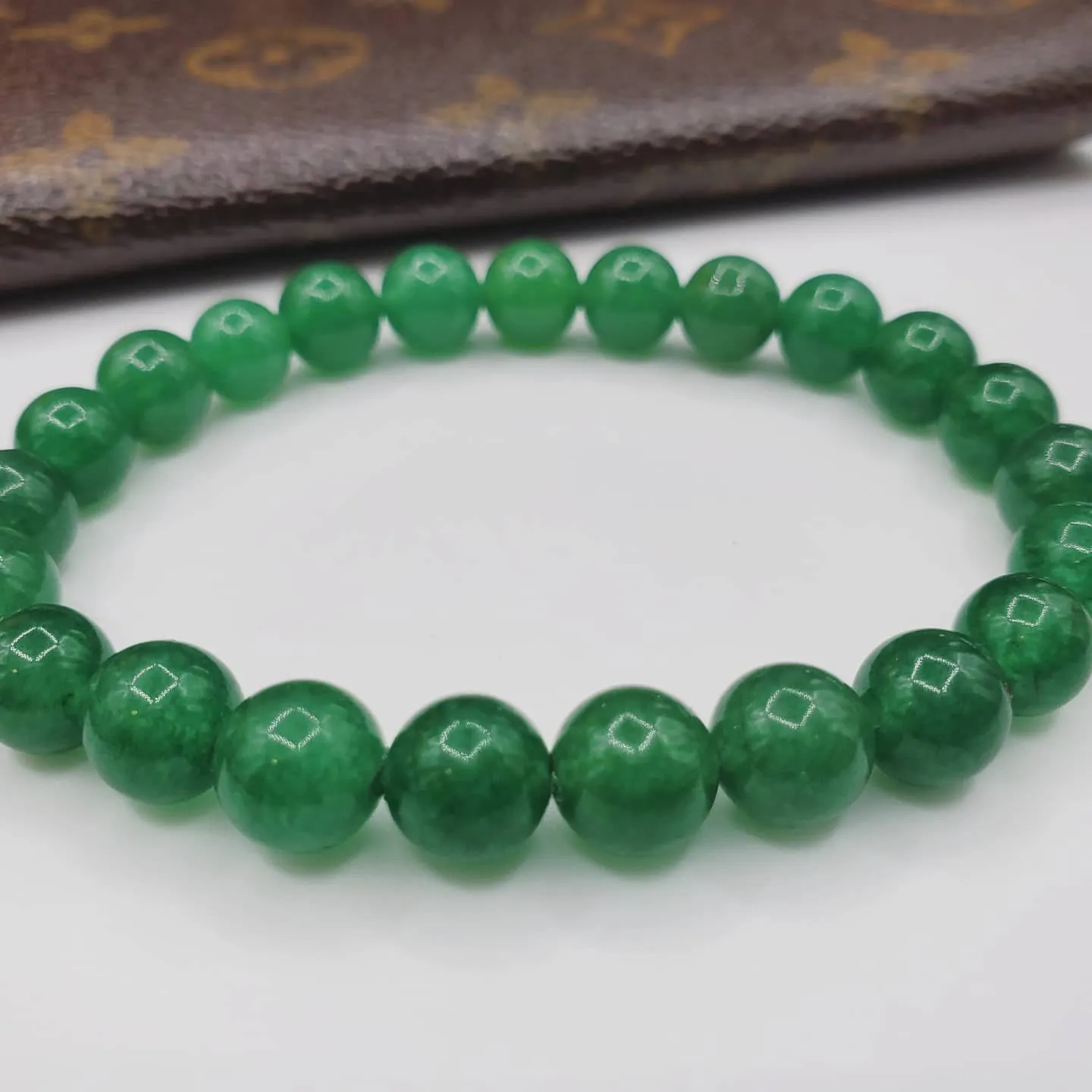 Jade solid bracelet