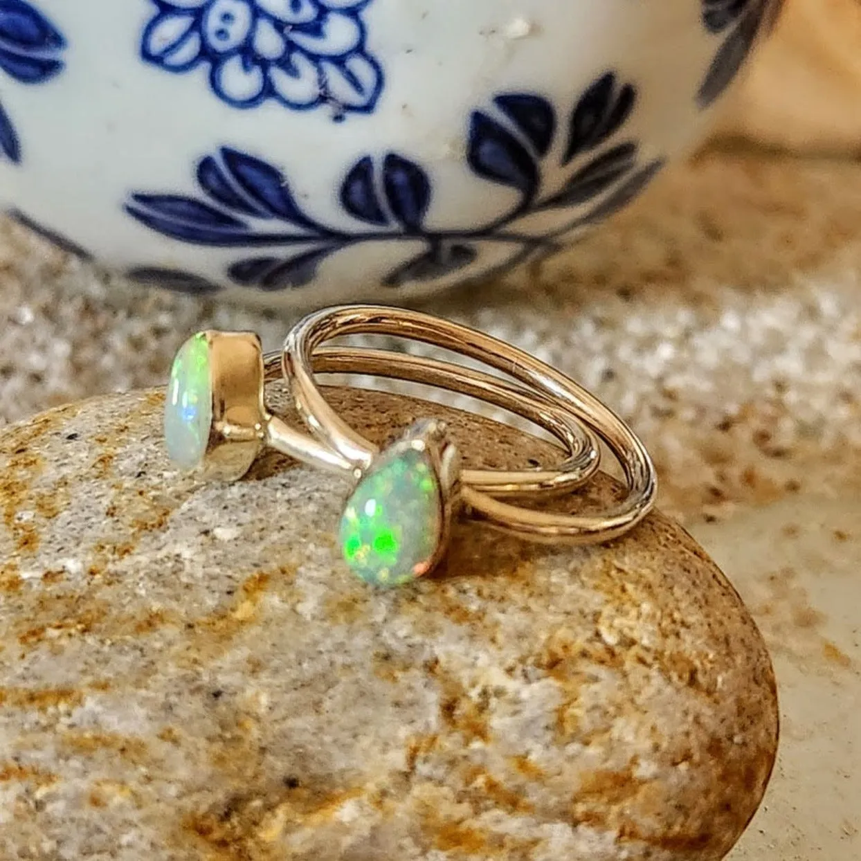 OPAL TEAR - 925 AUSTRALIAN OPAL RING