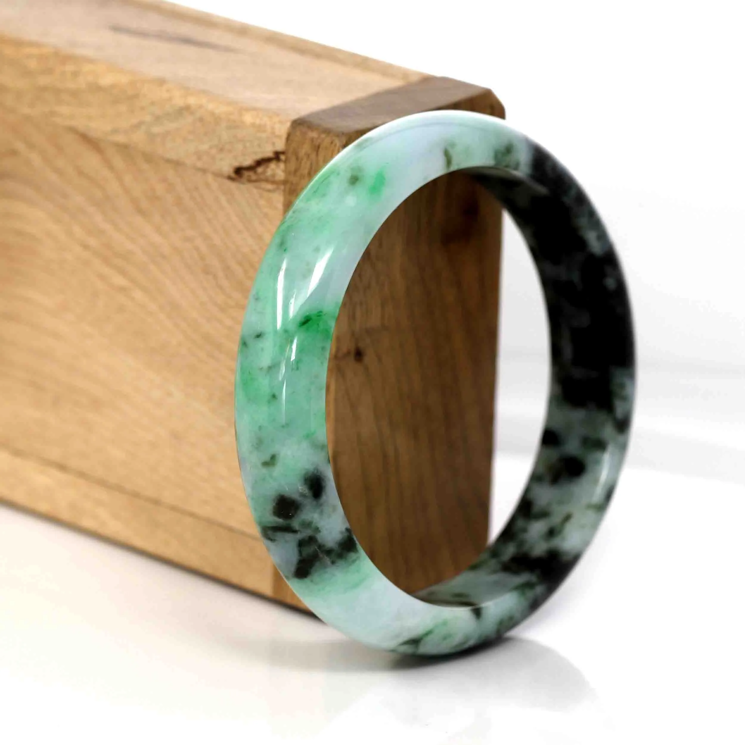 "Classic Bangle" Genuine Burmese Green Jadeite Jade Bangle (56.94 mm ) #349