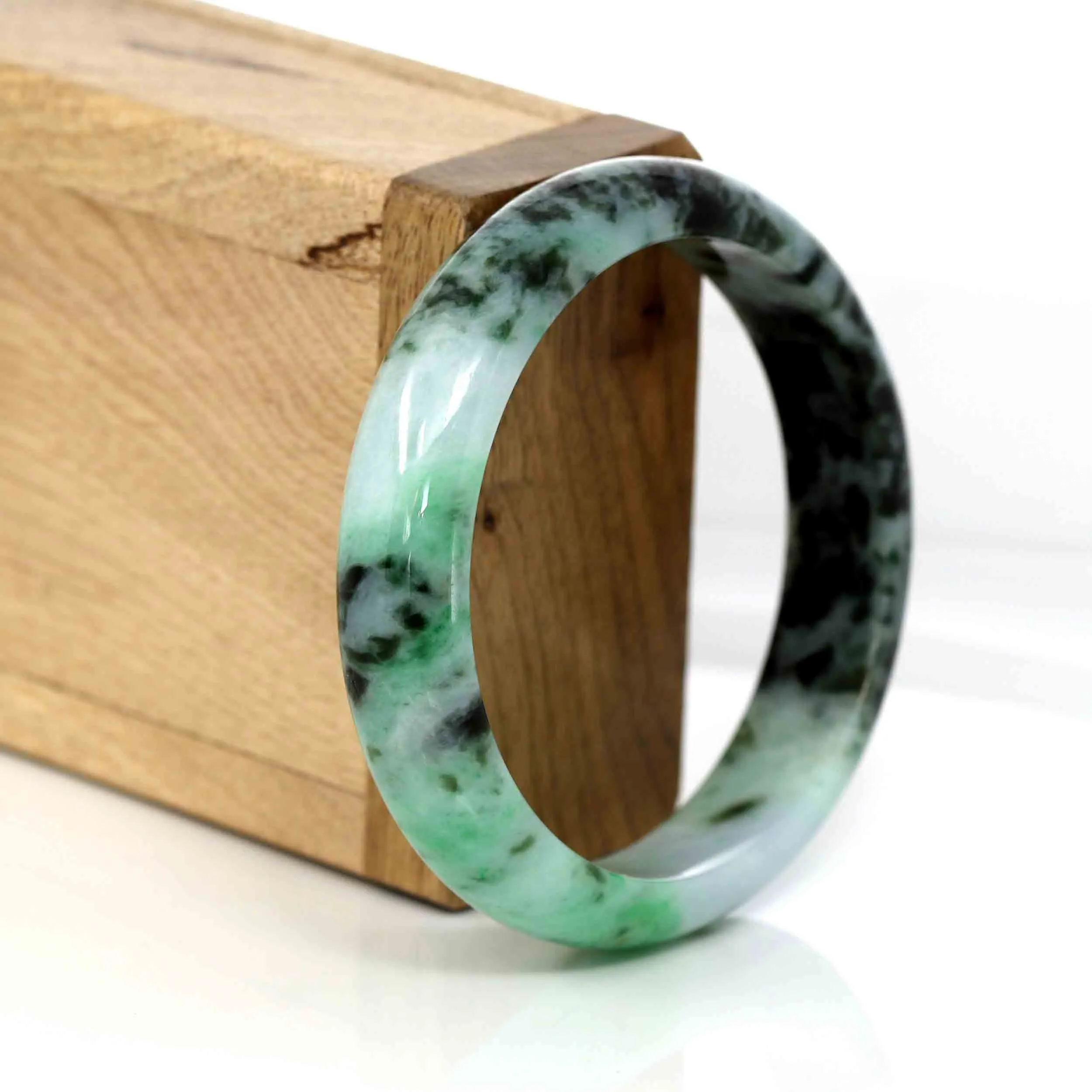 "Classic Bangle" Genuine Burmese Green Jadeite Jade Bangle (56.94 mm ) #349