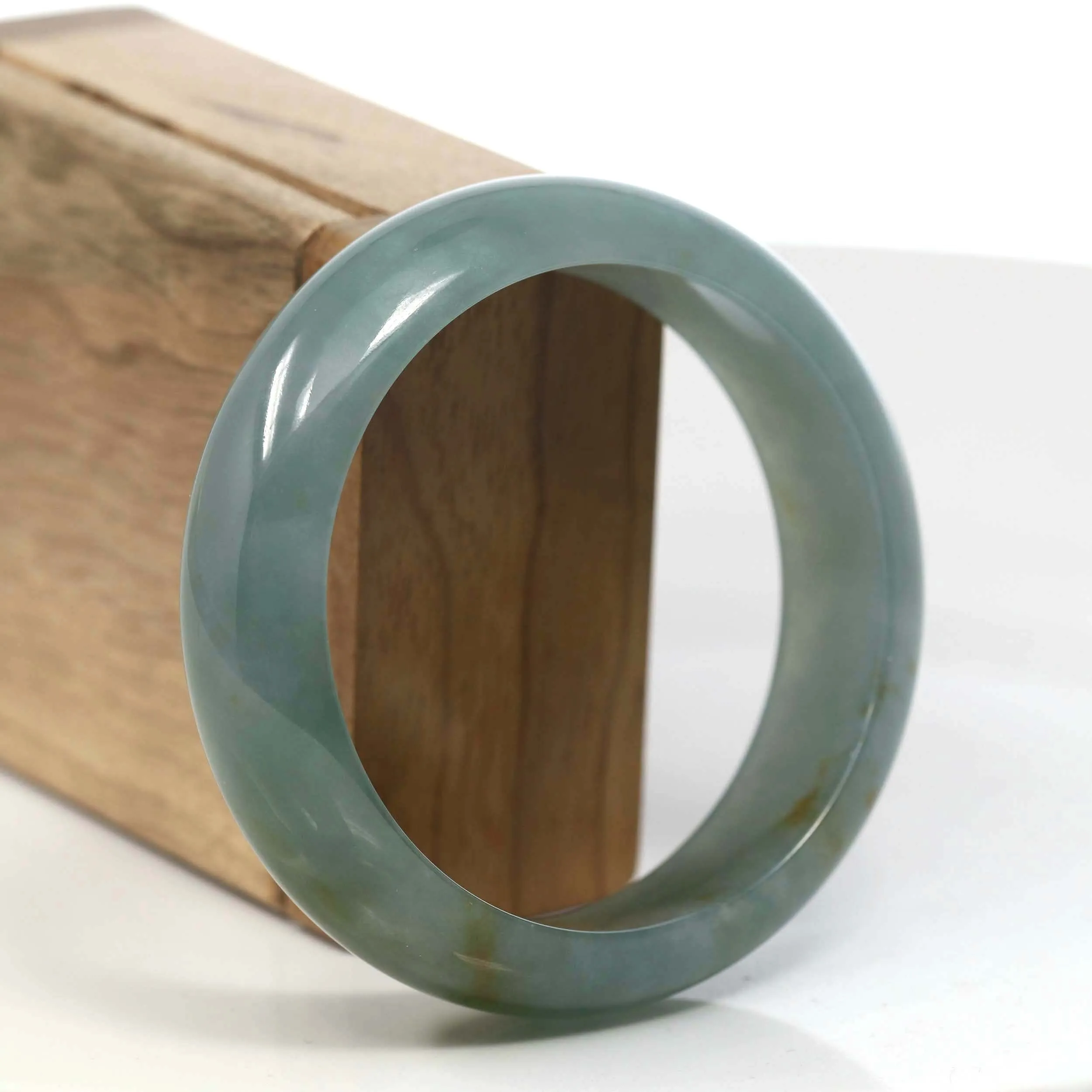 RealJade® Co. Burmese High-end Ice Oil-green Jade Jadeite Bangle Bracelet (59.30mm) ( Collectibles )T110