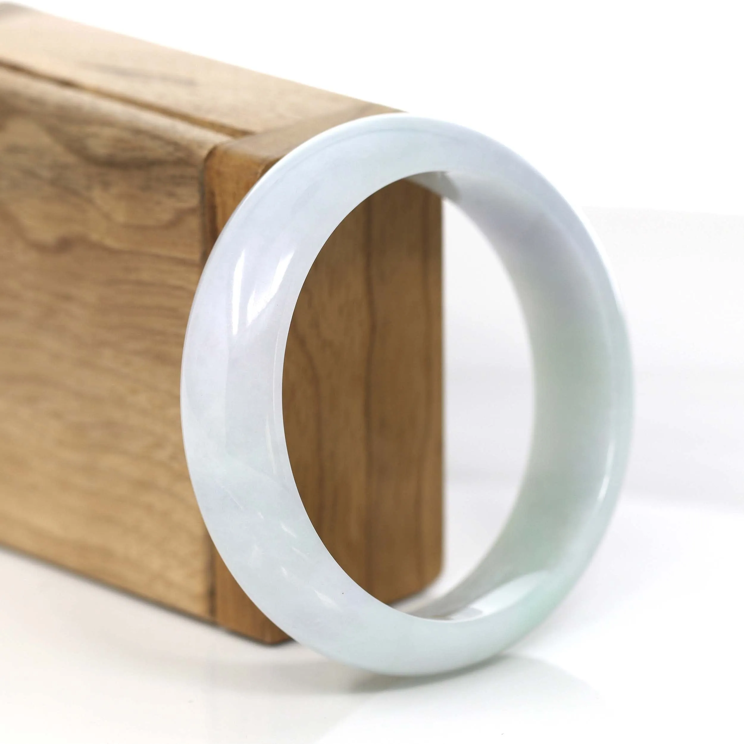RealJade® Co. Classic Lavender Jadeite Jade Wider Bangle Bracelet (57.82 mm) #549