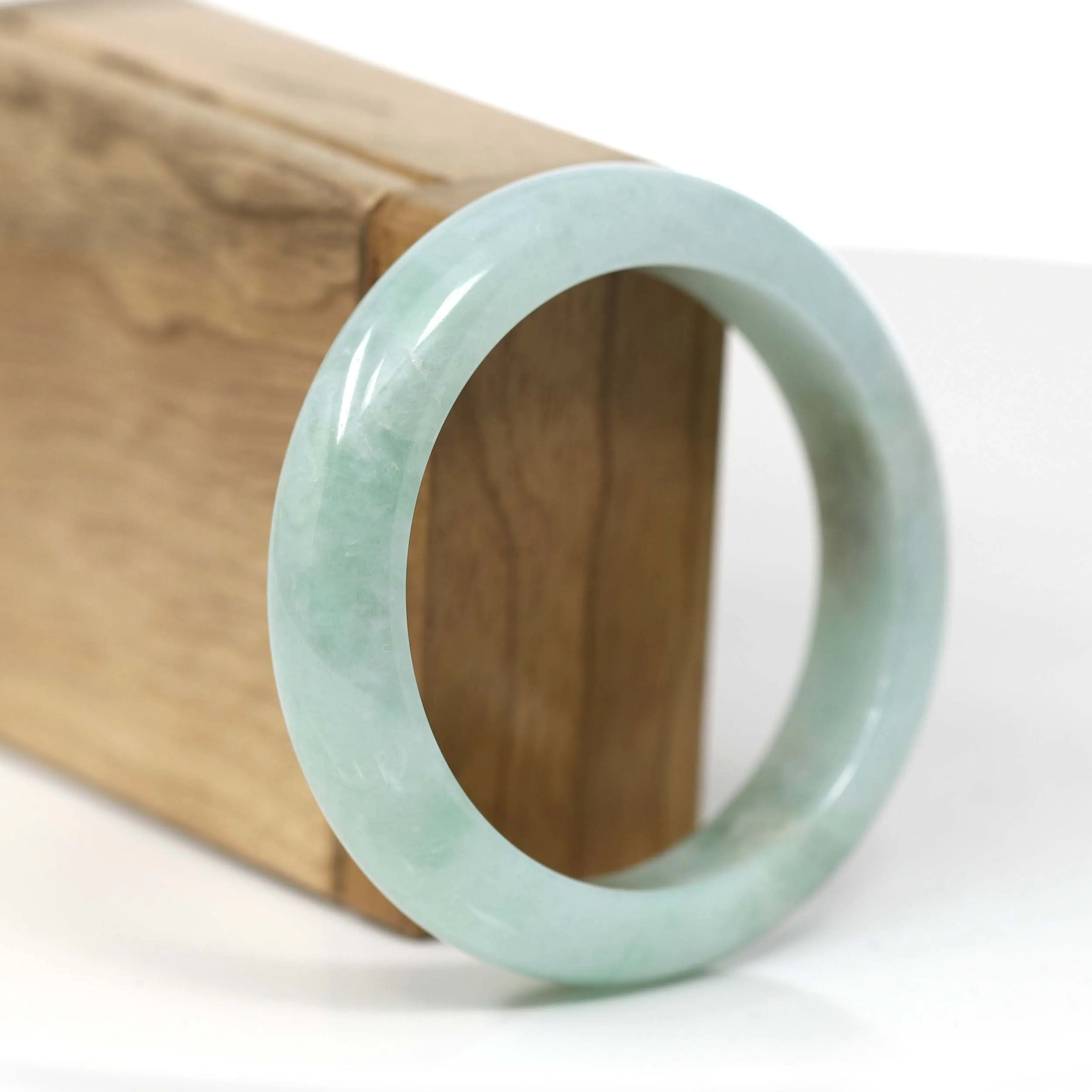 RealJade® Co. Classic Light Green Burmese Jadeite Jade Bangle (54.67 mm) T182
