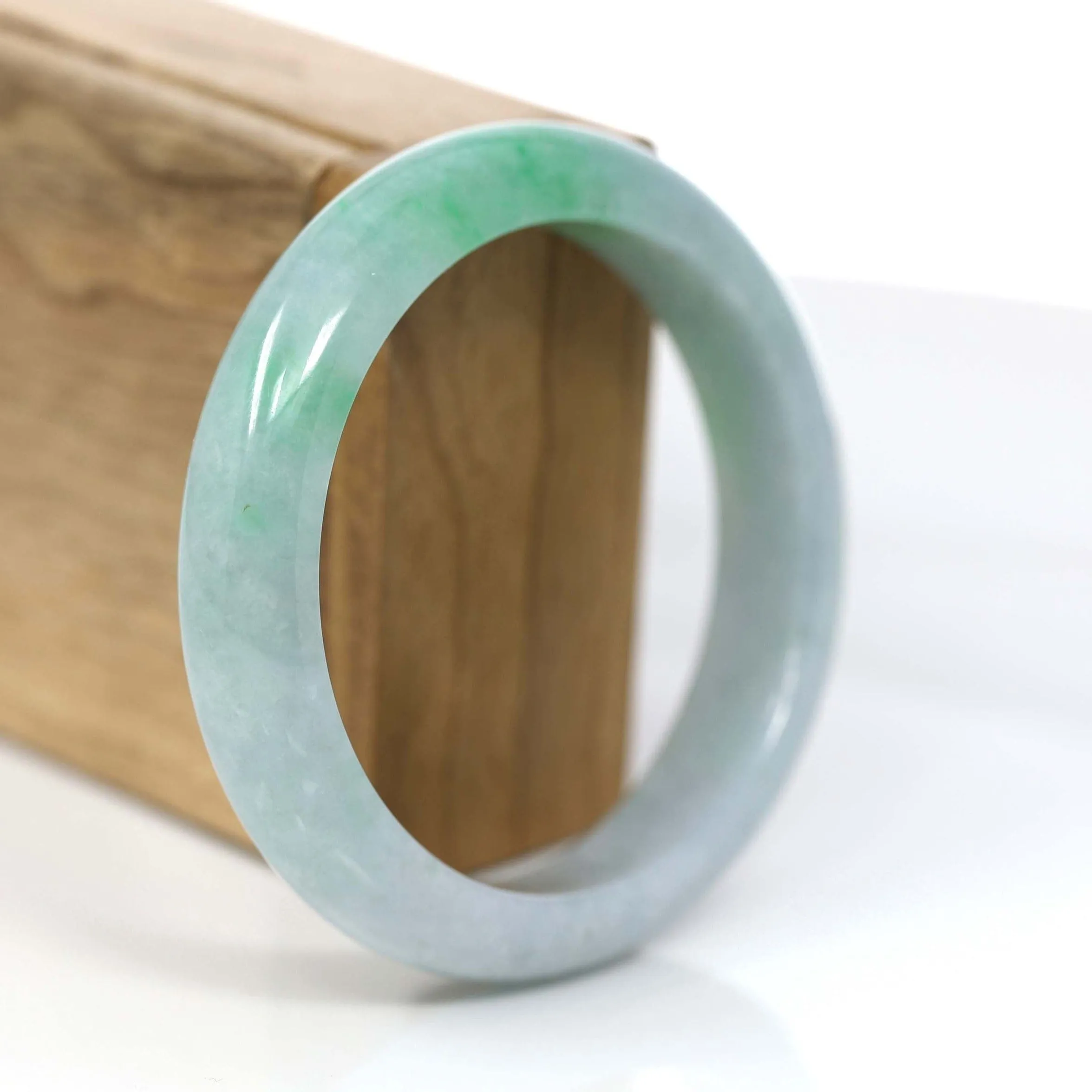 RealJade® Co. "Classic Bangle" Genuine Jadeite Jade Apple Green Bangle Bracelet (57.94 mm) #932