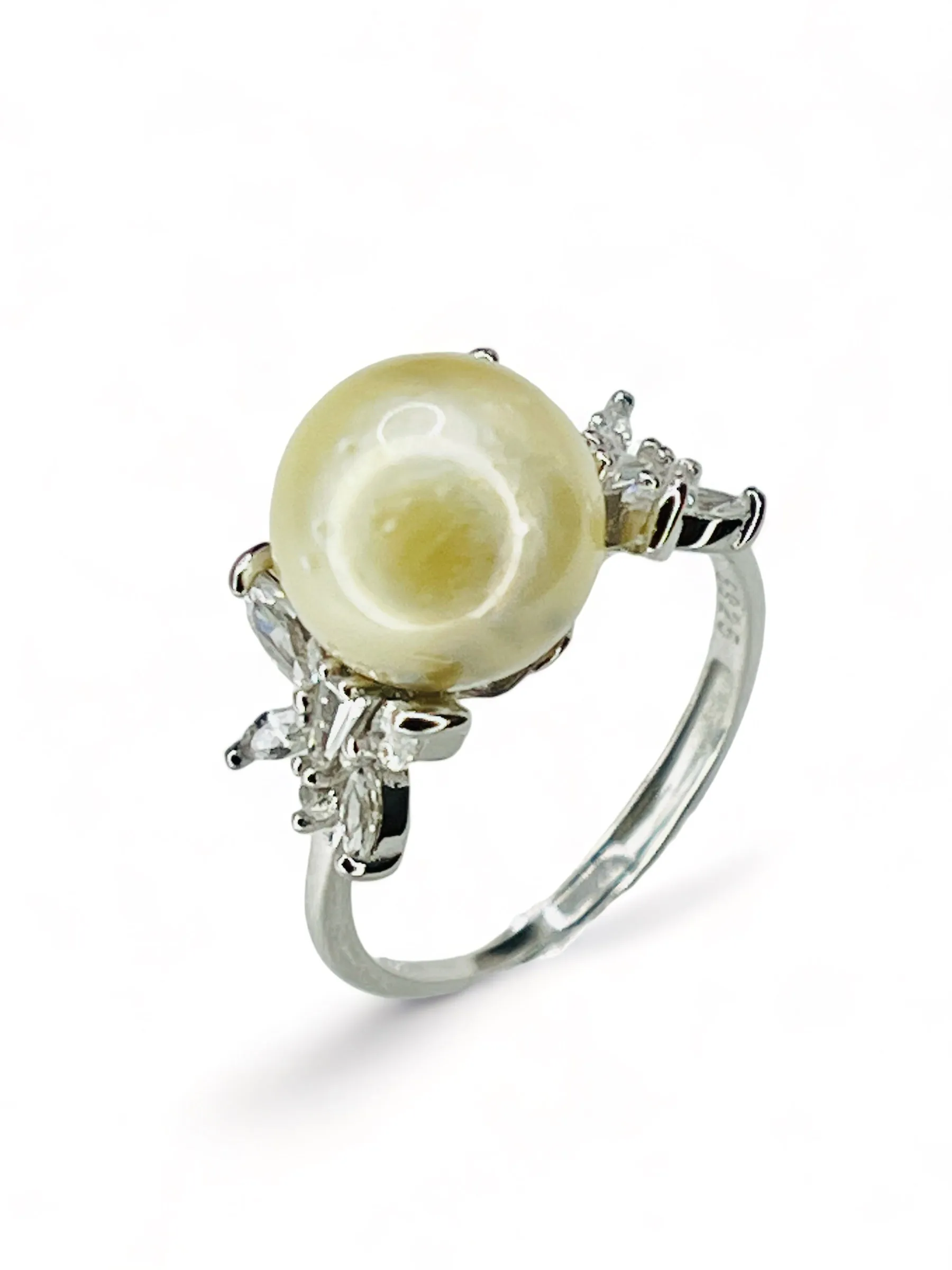 SOUTH SEA PEARL RING WITH MICRON SETTING