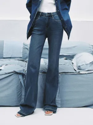Zircon Detail Straight Jeans